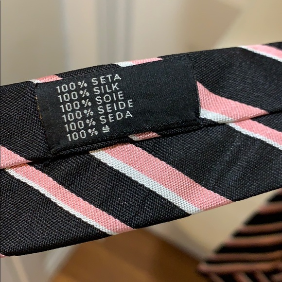 Prada skinny tie - Picture 5 of 6